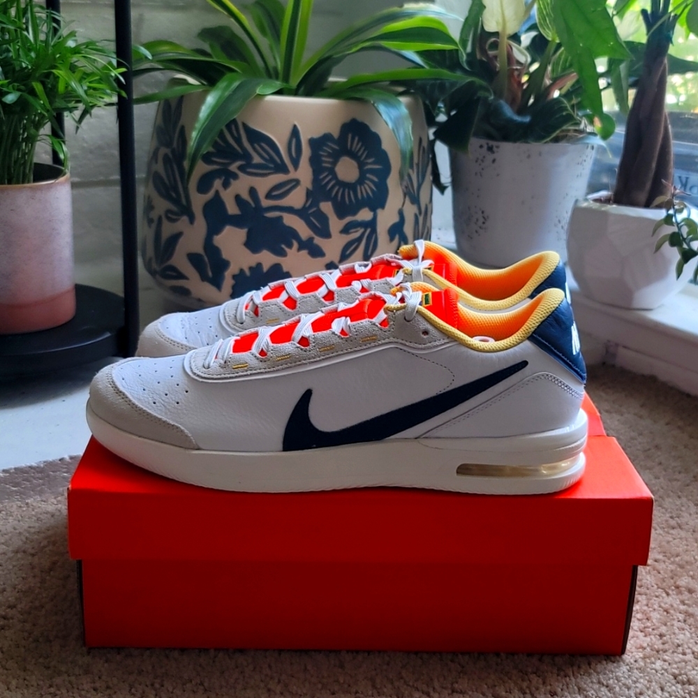 Nike Air Maxx Vapor Wing